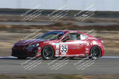 media/Nov-17-2024-CalClub SCCA (Sun) [[5252d9c58e]]/Around the Pits/